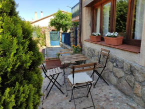 Hotels in Torrecaballeros